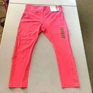 NWT Juicy Couture Sport ESSENTIAL CROP in PINK POW color Athletic Leggings Large